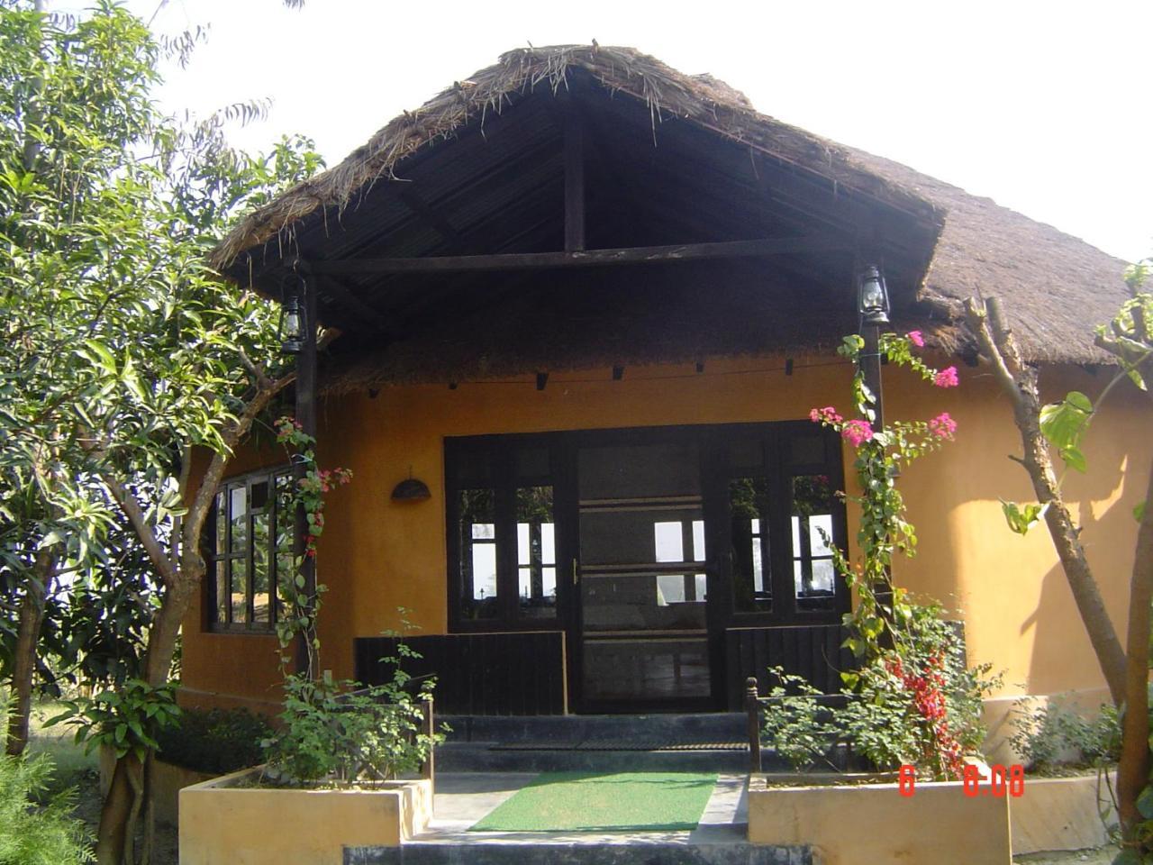 Rhino Lodge Bardia Pvt Ltd Bardiya Exterior photo